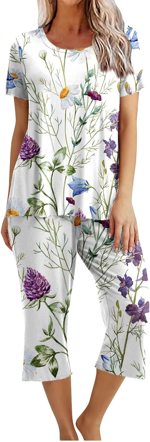 Yck-SAiWed Womens Capri Pajamas Set Short Sleeve Shirt Crop Pants Sleepwear Cute Print Pjs Comfy Loungwear Soft Nightwear